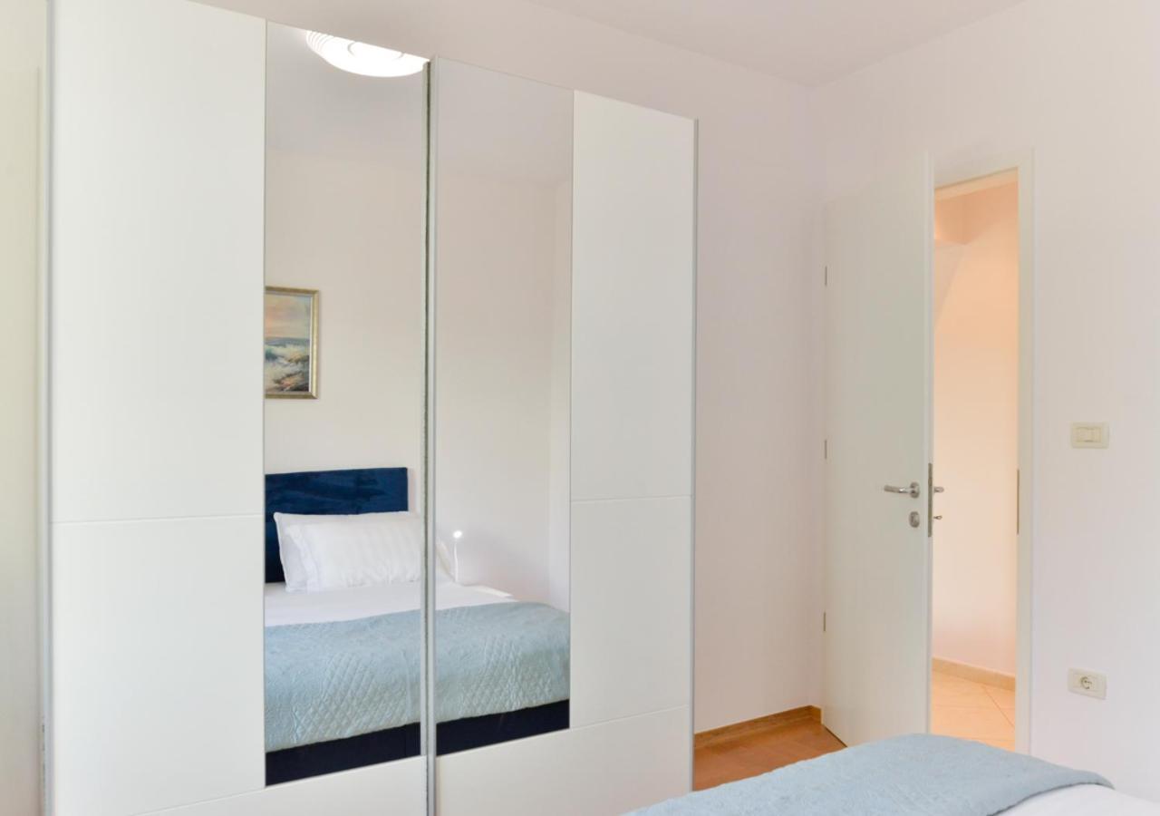 Apartments Leona Umag Extérieur photo