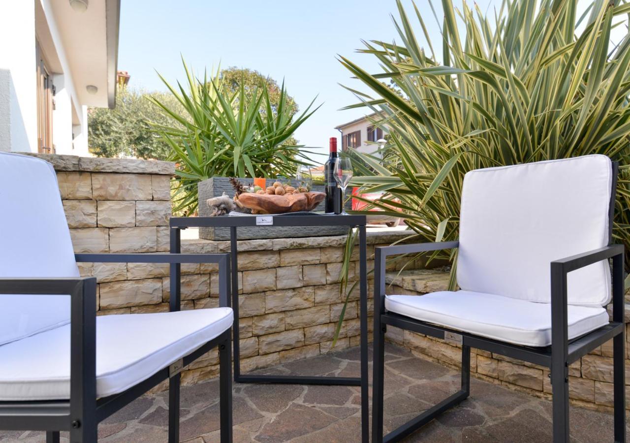 Apartments Leona Umag Extérieur photo