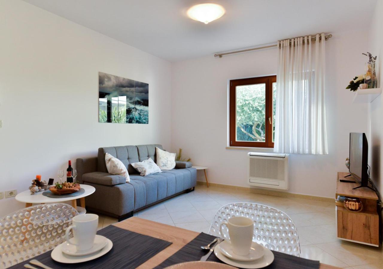 Apartments Leona Umag Extérieur photo